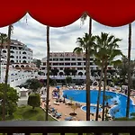 Sunny 2-bedroom In Parque Santiago Ii Playa de las Américas