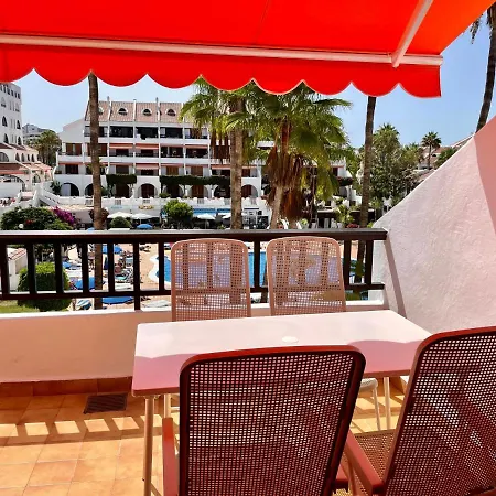Sunny 2-bedroom In Parque Santiago Ii Apartment Playa de las Americas (Tenerife)
