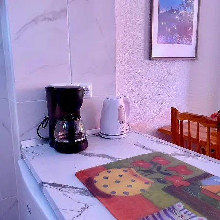 Apartament Sunny 2-bedroom In Parque Santiago Ii Playa de las Americas (Tenerife)