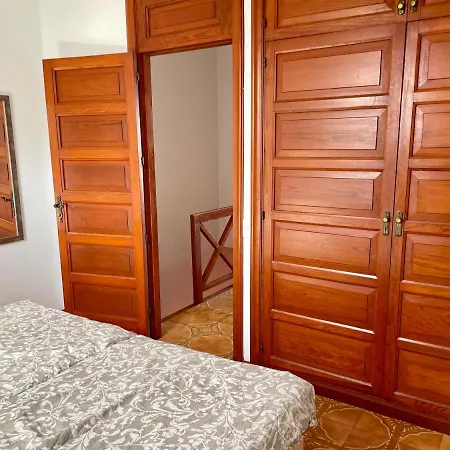 Sunny 2-bedroom In Parque Santiago Ii 아파트 *