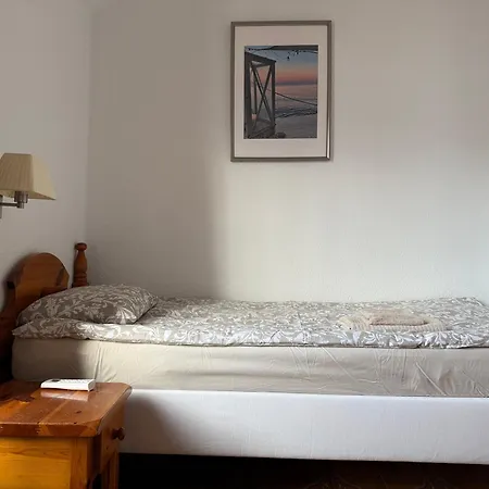 Sunny 2-bedroom In Parque Santiago Ii Appartement *