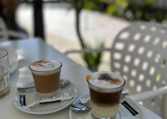 Daire Sunny 2-bedroom In Parque Santiago Ii *